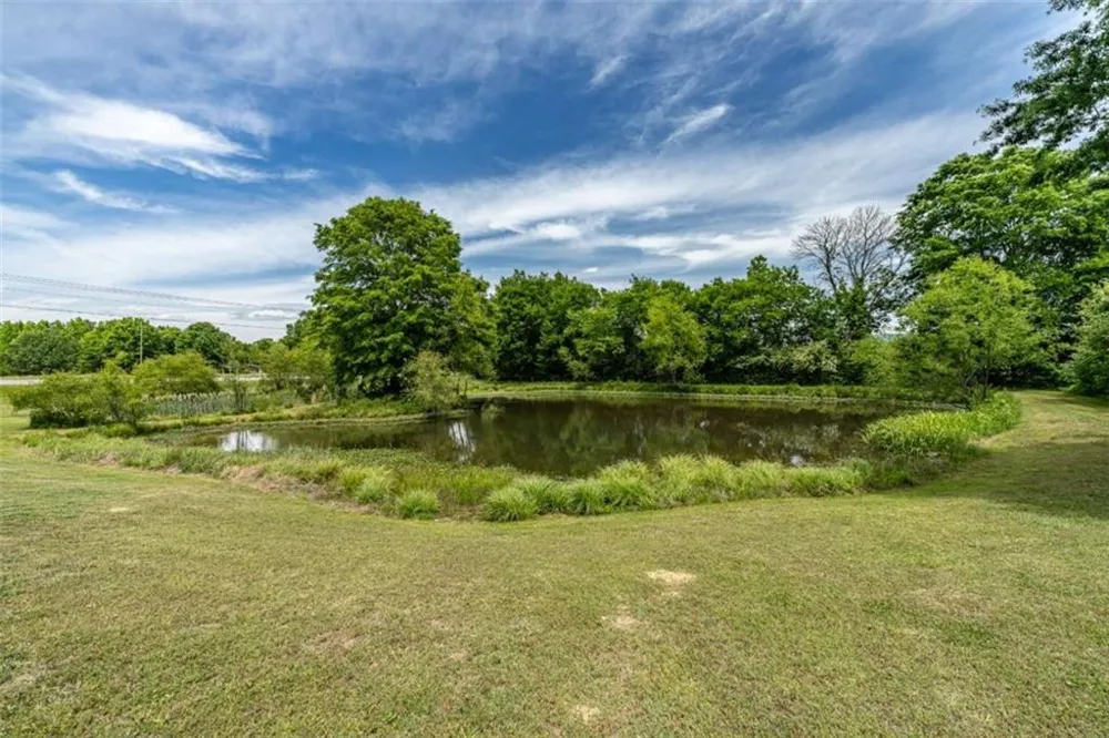 312 E Armuchee Road E Summerville, GA 30747