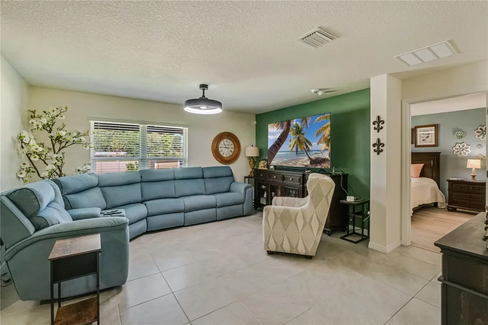 8669 TRIUMPH CIRCLE Wildwood, FL 34785