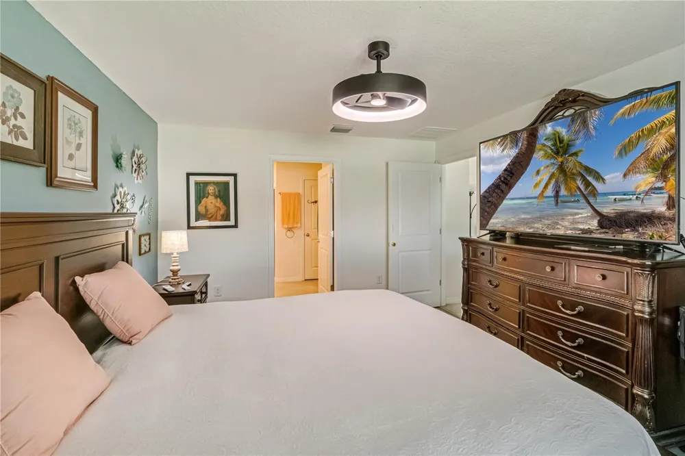 8669 TRIUMPH CIRCLE Wildwood, FL 34785