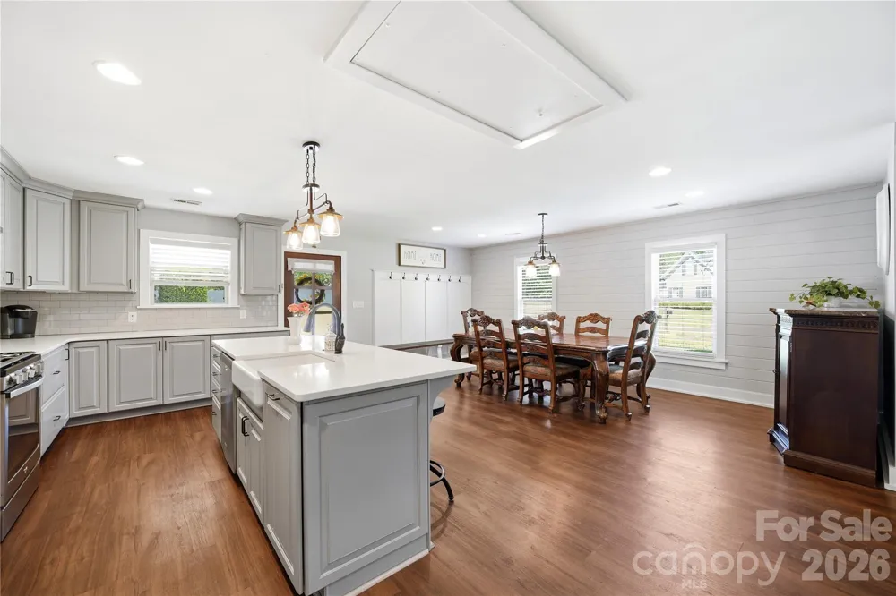 5701 Cedar Hill Drive Wesley Chapel, NC 28110