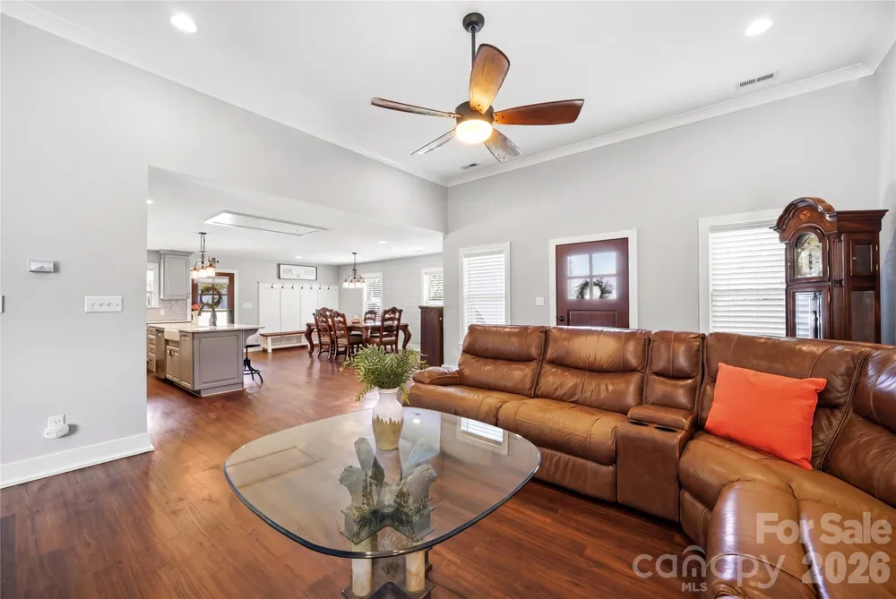 5701 Cedar Hill Drive Wesley Chapel, NC 28110