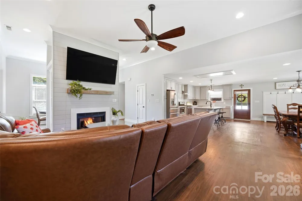 5701 Cedar Hill Drive Wesley Chapel, NC 28110