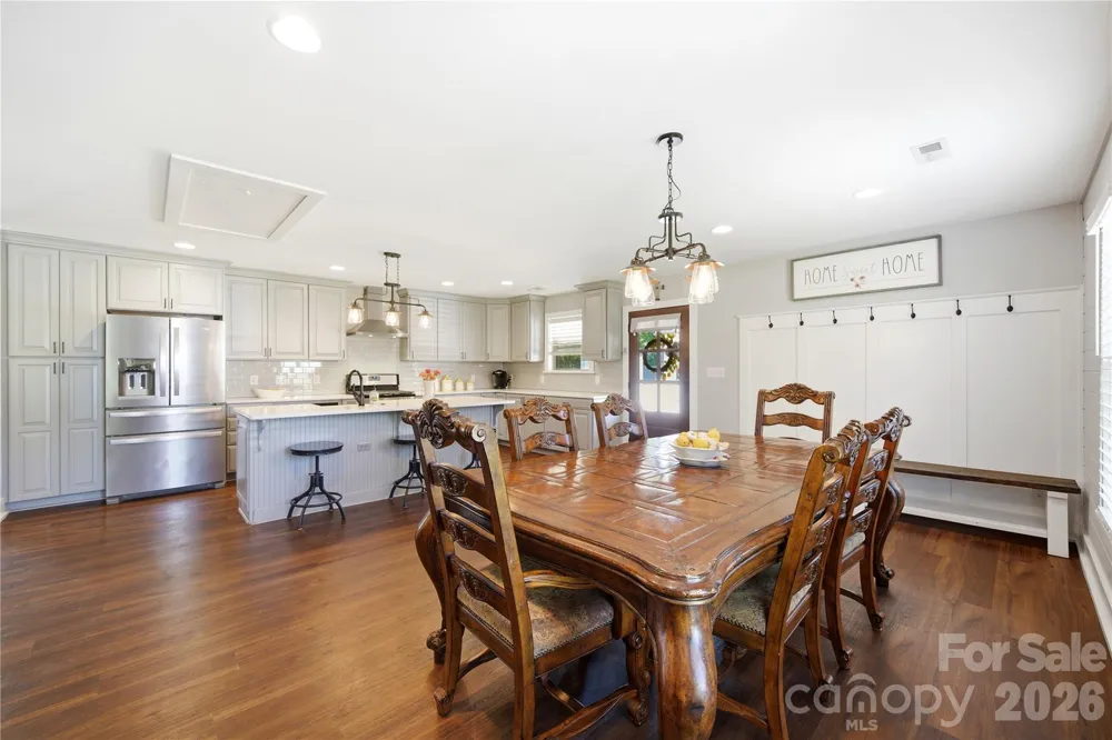 5701 Cedar Hill Drive Wesley Chapel, NC 28110