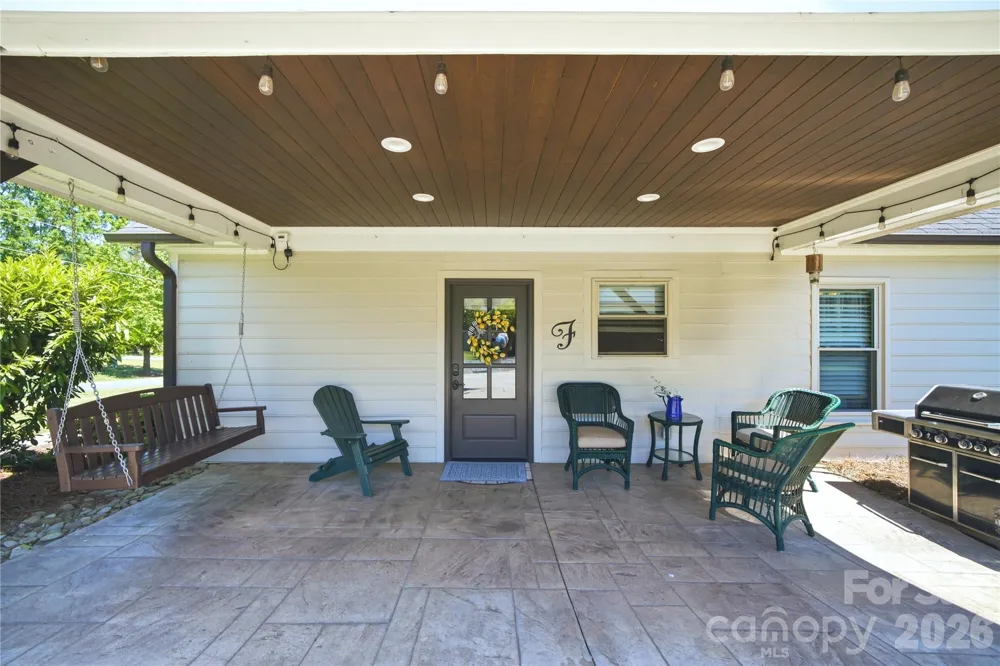 5701 Cedar Hill Drive Wesley Chapel, NC 28110
