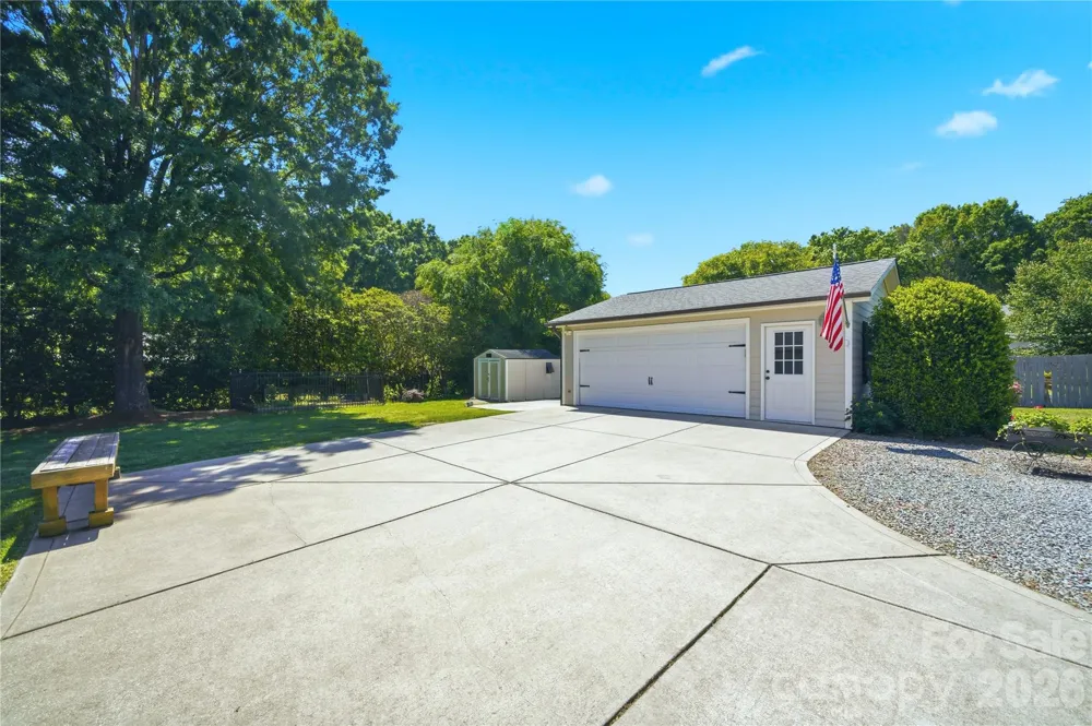 5701 Cedar Hill Drive Wesley Chapel, NC 28110