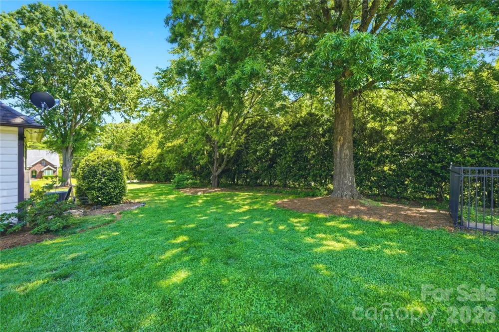 5701 Cedar Hill Drive Wesley Chapel, NC 28110
