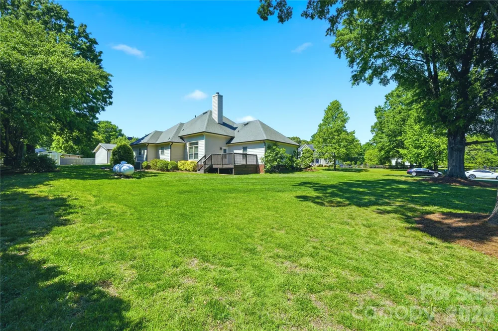 5701 Cedar Hill Drive Wesley Chapel, NC 28110