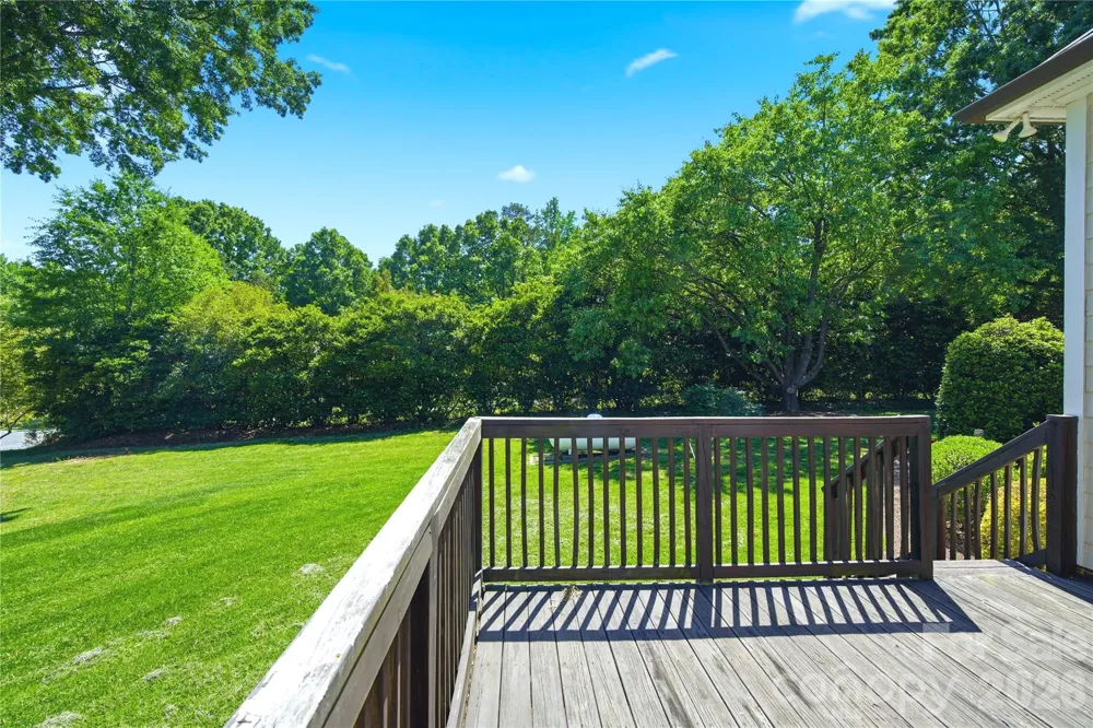 5701 Cedar Hill Drive Wesley Chapel, NC 28110