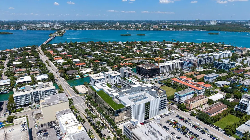 1176 97th St #809 Bay Harbor Islands, FL 33154