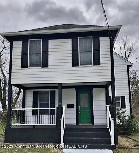294 Roosevelt Avenue