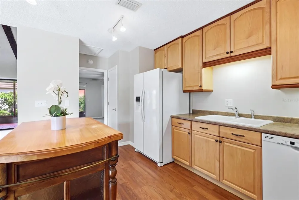 6628 DRAW LANE #122 Sarasota, FL 34238