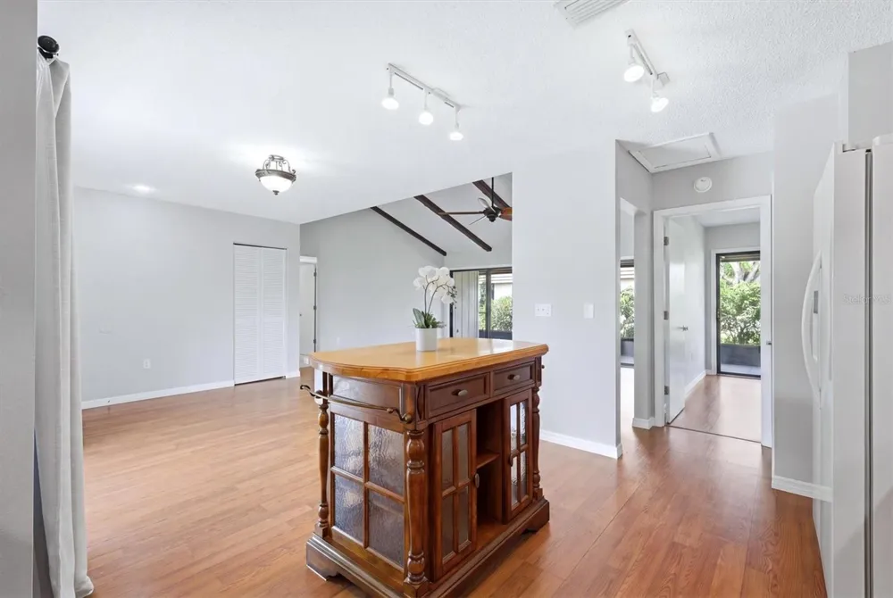 6628 DRAW LANE #122 Sarasota, FL 34238