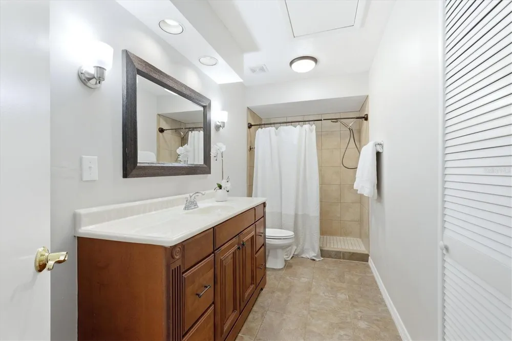 6628 DRAW LANE #122 Sarasota, FL 34238
