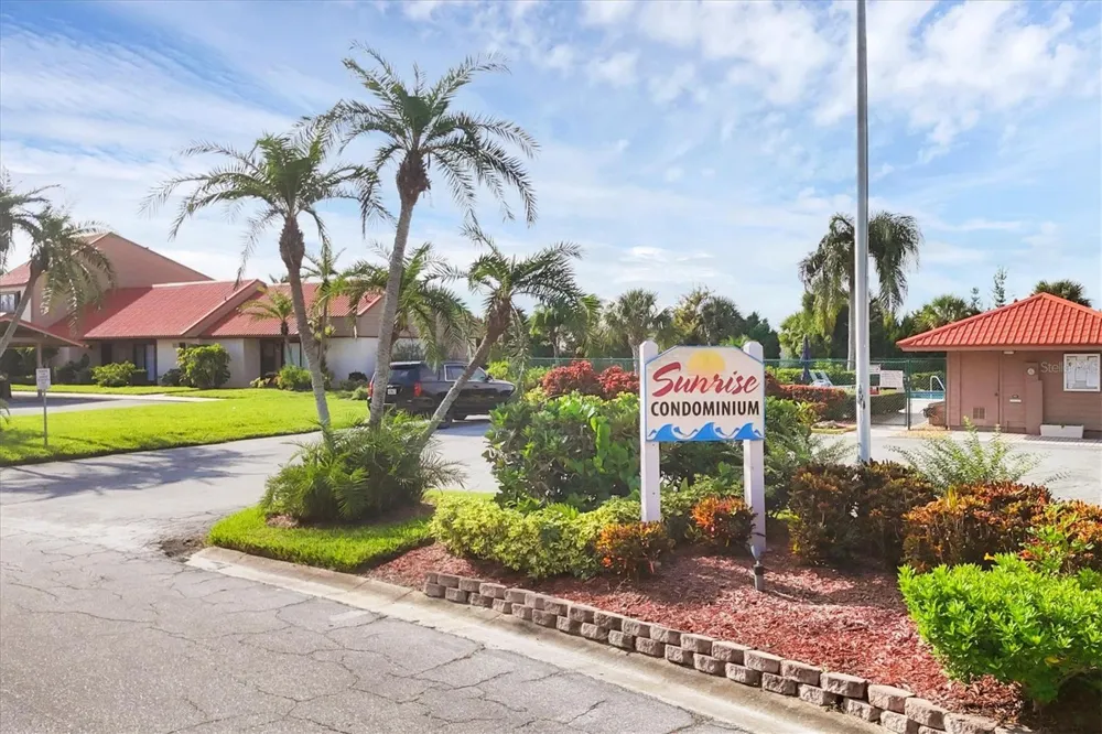 6628 DRAW LANE #122 Sarasota, FL 34238