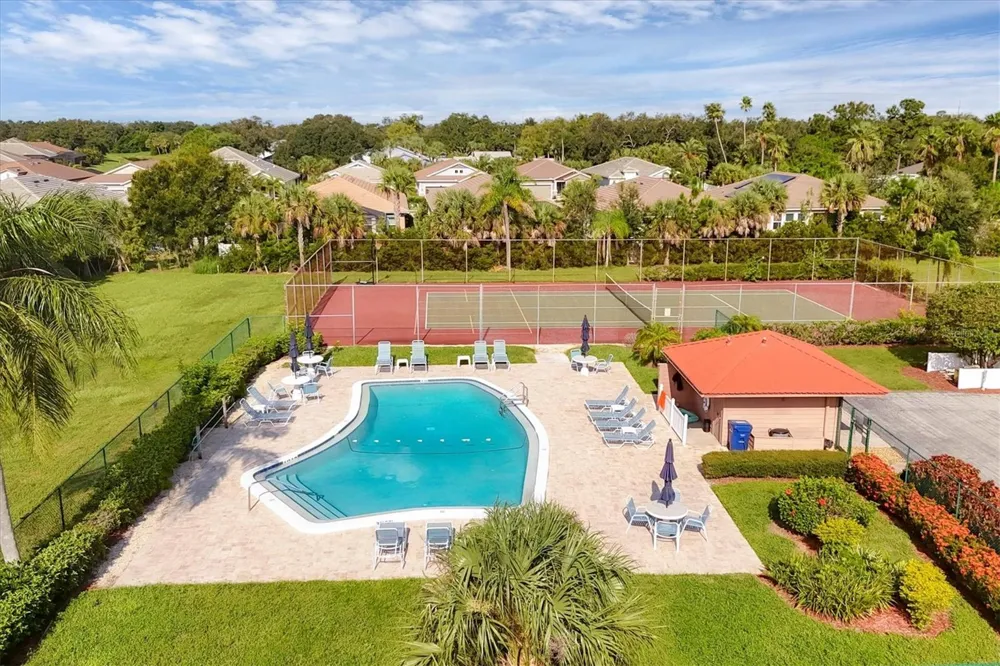 6628 DRAW LANE #122 Sarasota, FL 34238