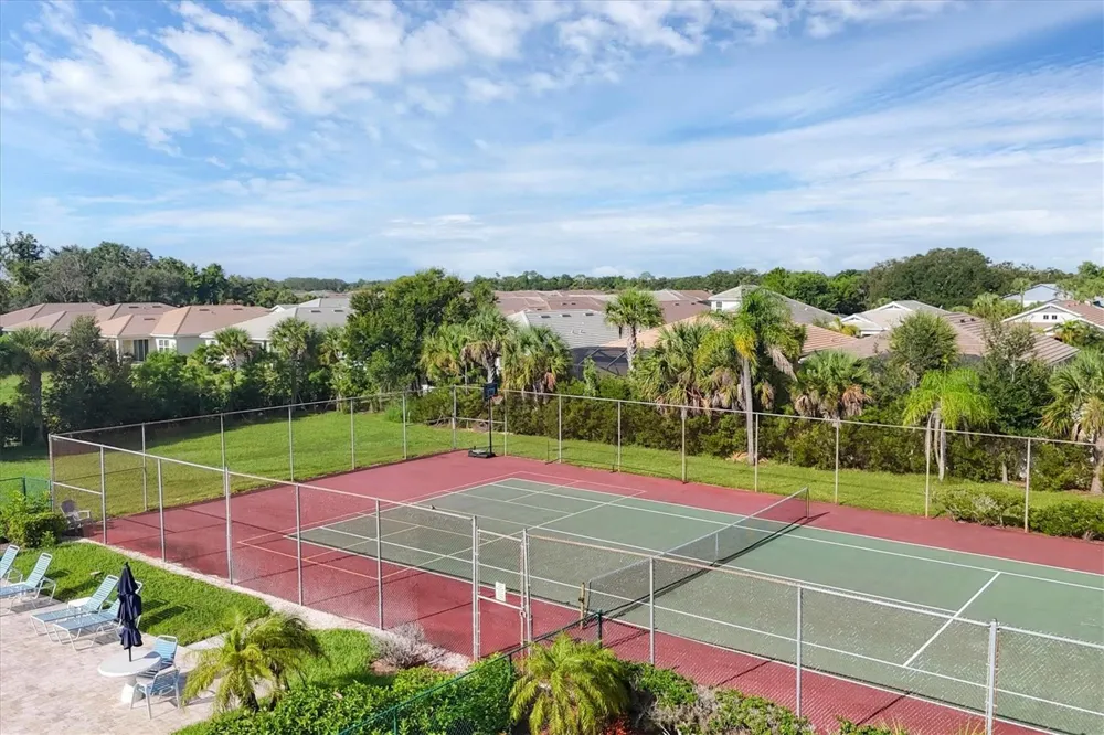 6628 DRAW LANE #122 Sarasota, FL 34238