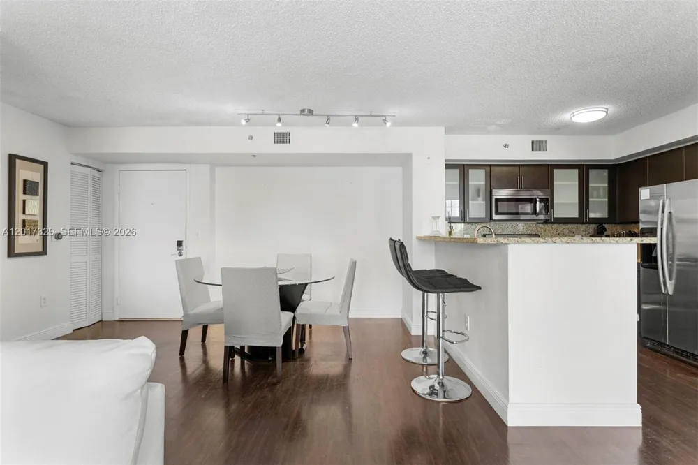 19655 E Country Club Dr #6304 Aventura, FL 33180