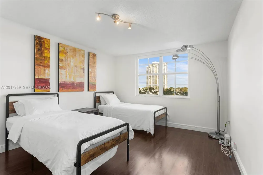 19655 E Country Club Dr #6304 Aventura, FL 33180