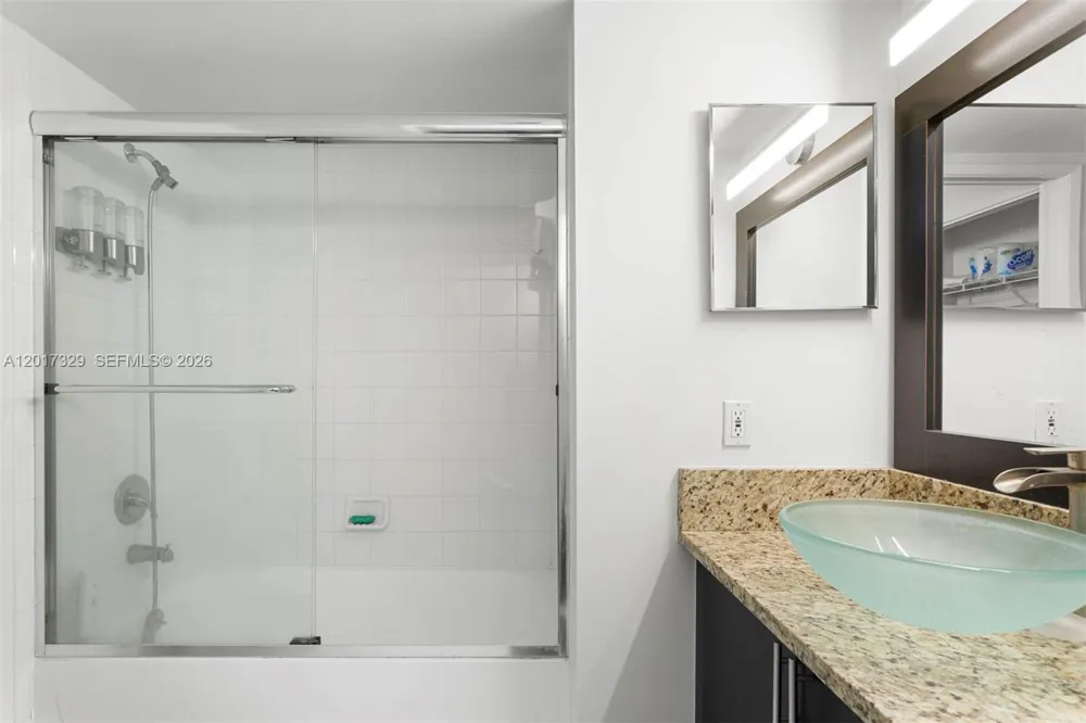 19655 E Country Club Dr #6304 Aventura, FL 33180
