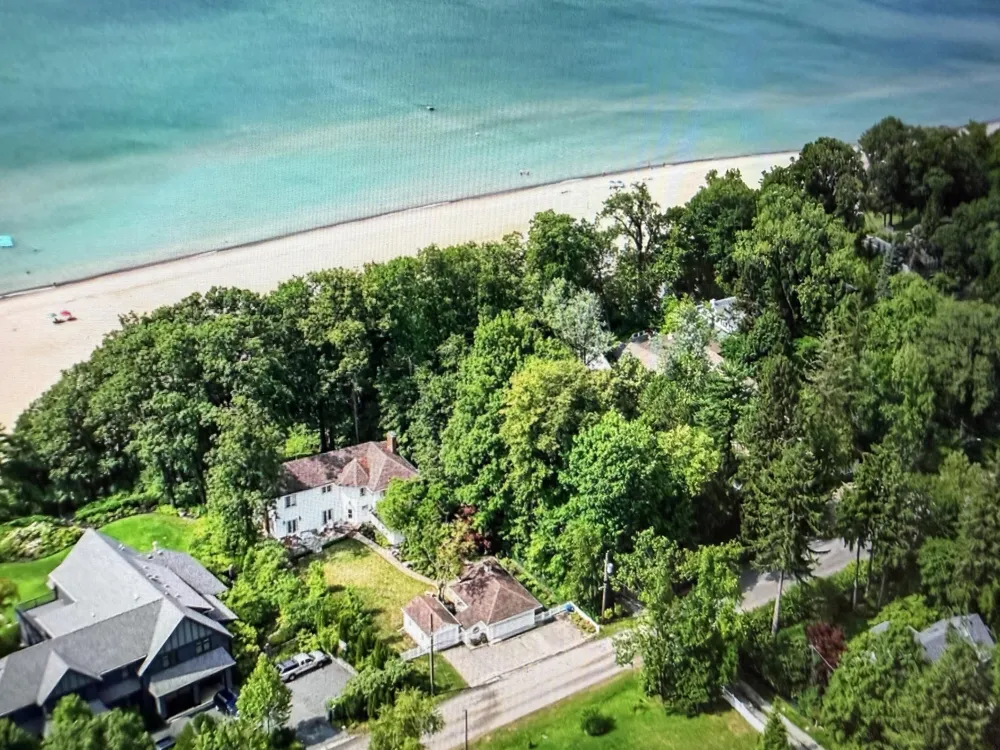 9177 Shady Lane Chikaming Township, MI 49116