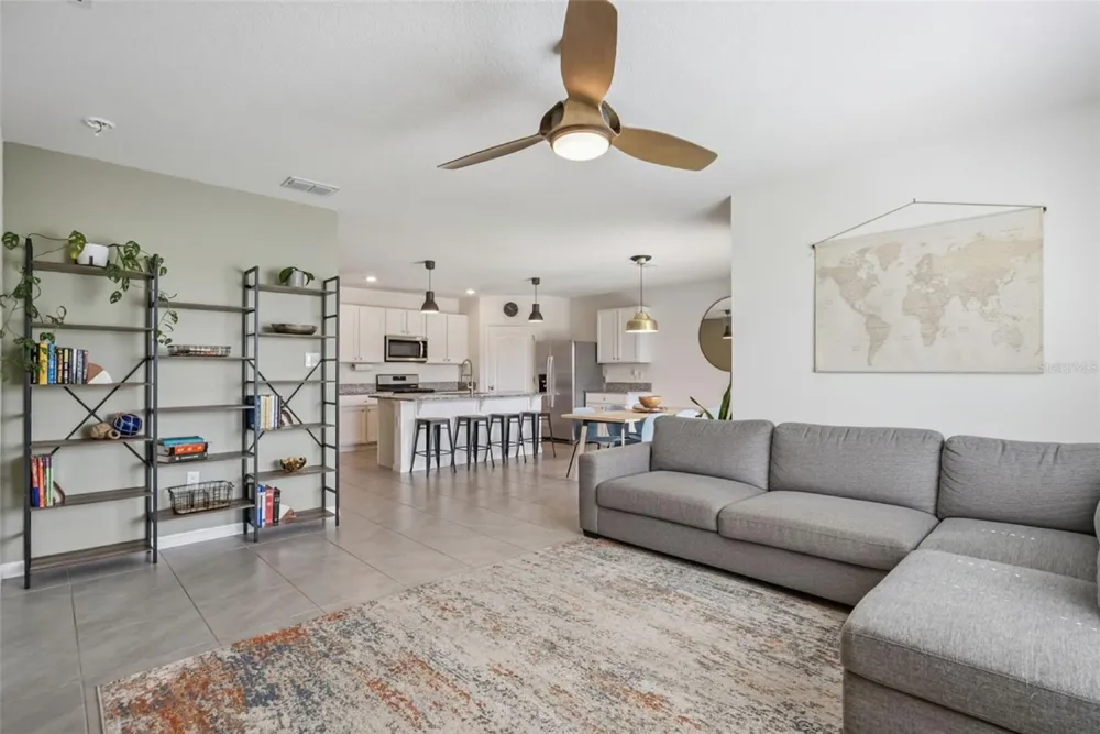 623 LAZIO CIRCLE Debary, FL 32713