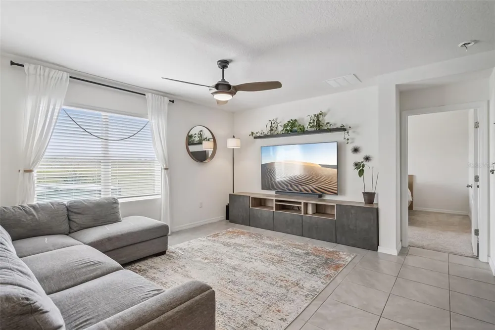 623 LAZIO CIRCLE Debary, FL 32713