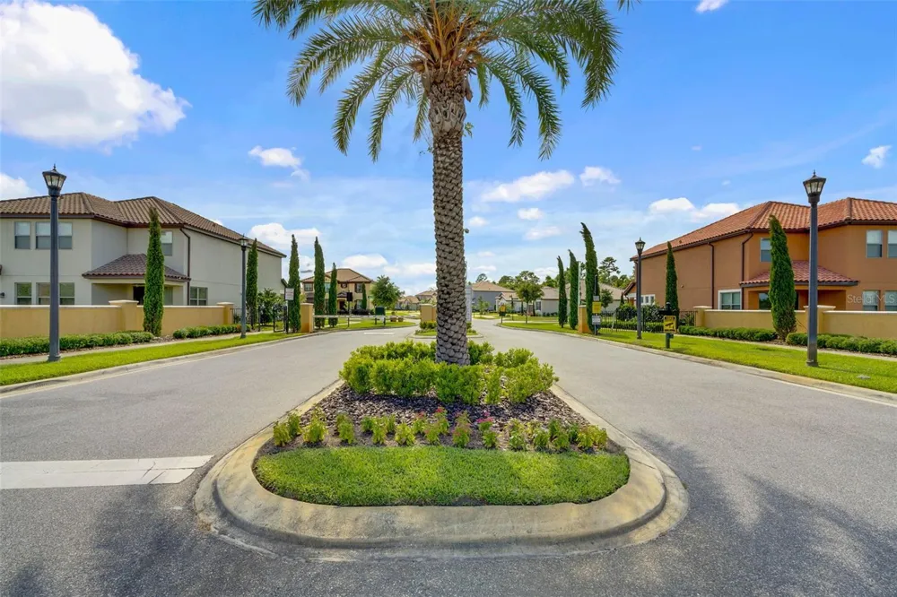 623 LAZIO CIRCLE Debary, FL 32713