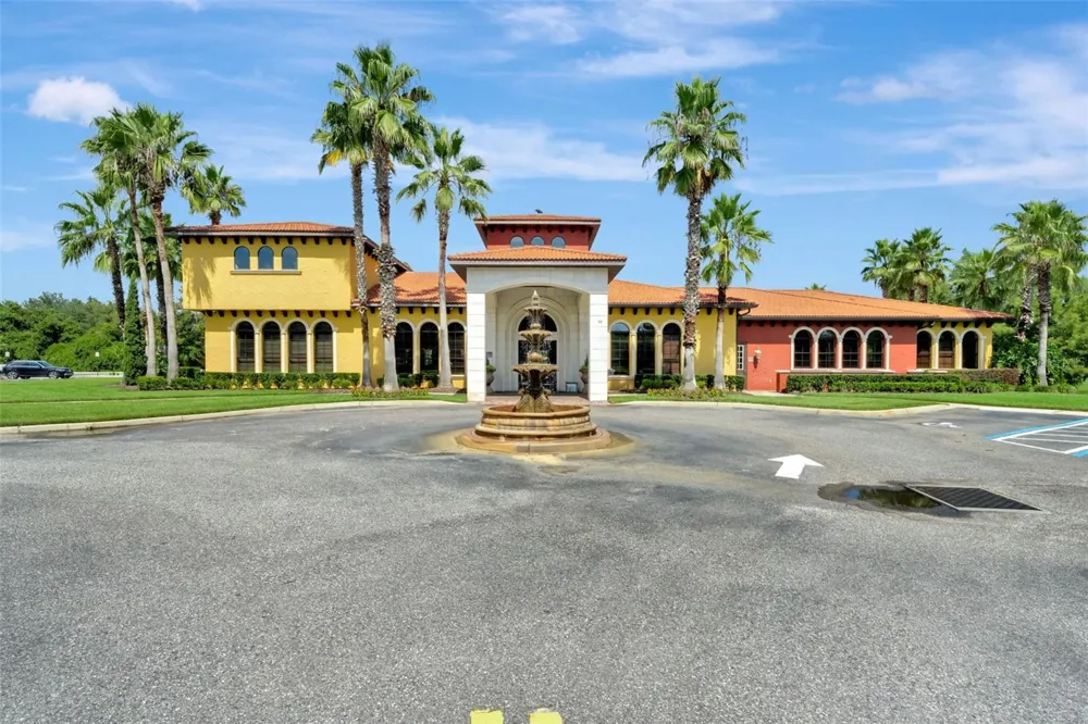 623 LAZIO CIRCLE Debary, FL 32713