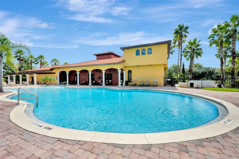 623 LAZIO CIRCLE Debary, FL 32713