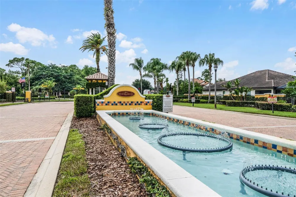 623 LAZIO CIRCLE Debary, FL 32713