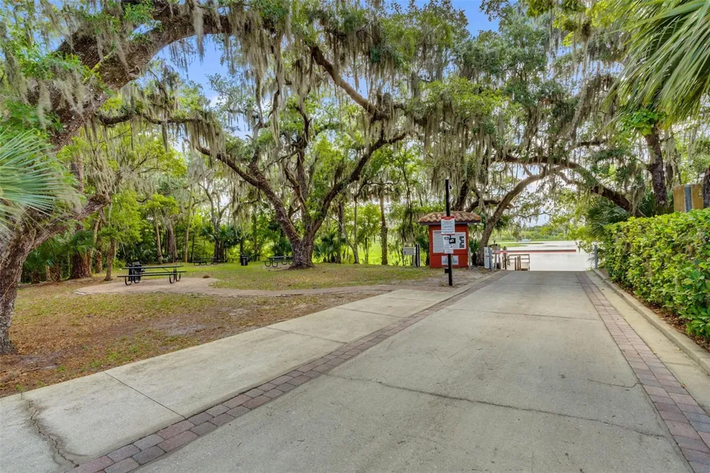 623 LAZIO CIRCLE Debary, FL 32713