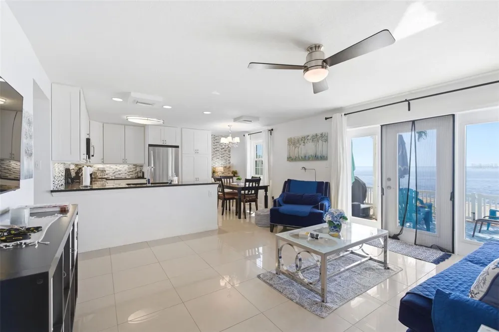 5280 COQUINA KEY DRIVE SE #A furnished seasonal St Petersburg, FL 33705