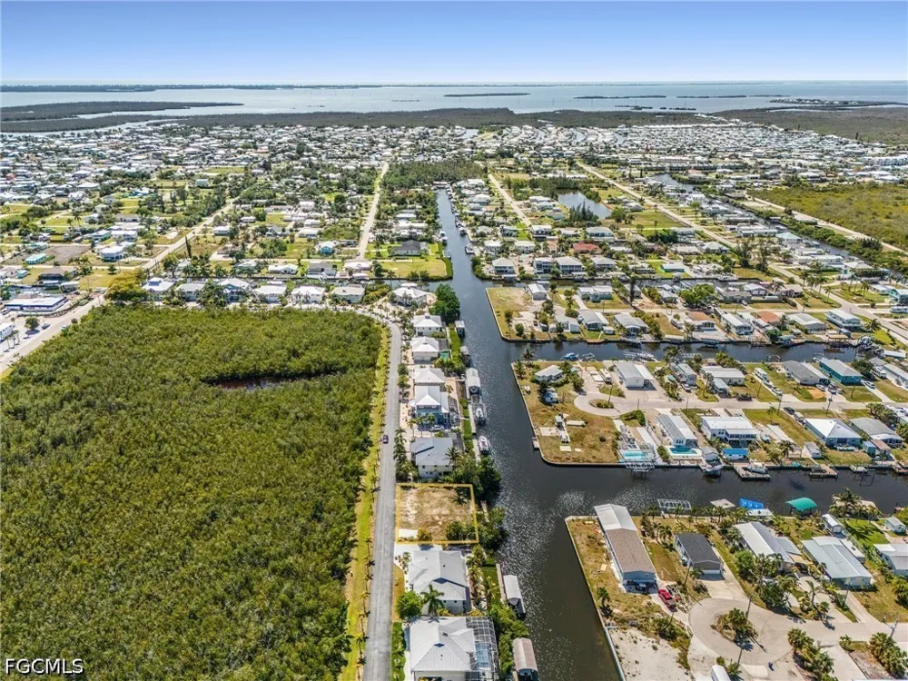 Buttonwood Key Court St James City, FL 33956