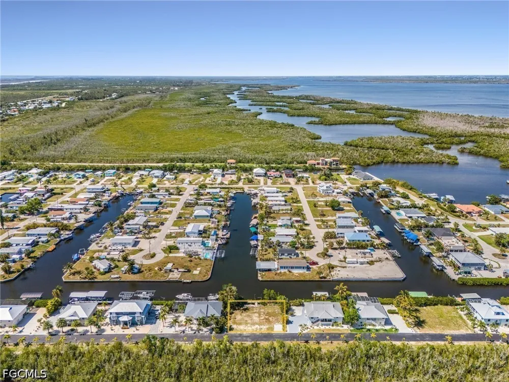 Buttonwood Key Court St James City, FL 33956