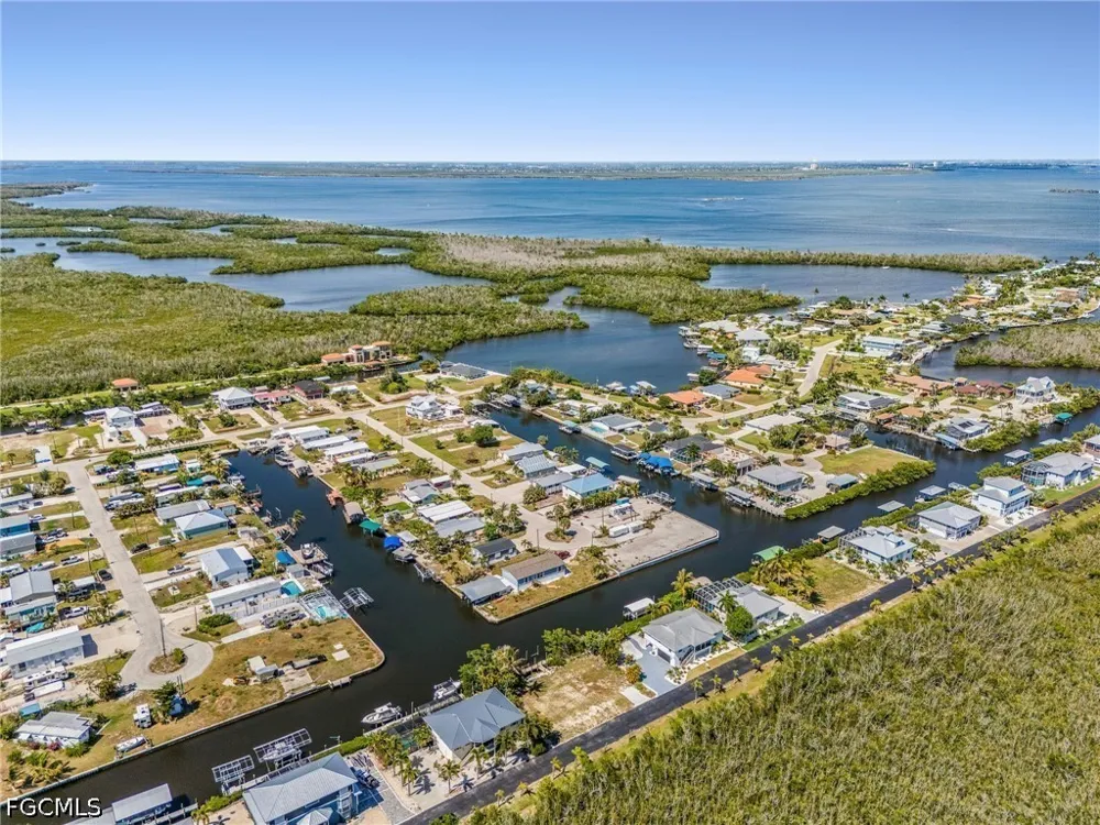 Buttonwood Key Court St James City, FL 33956