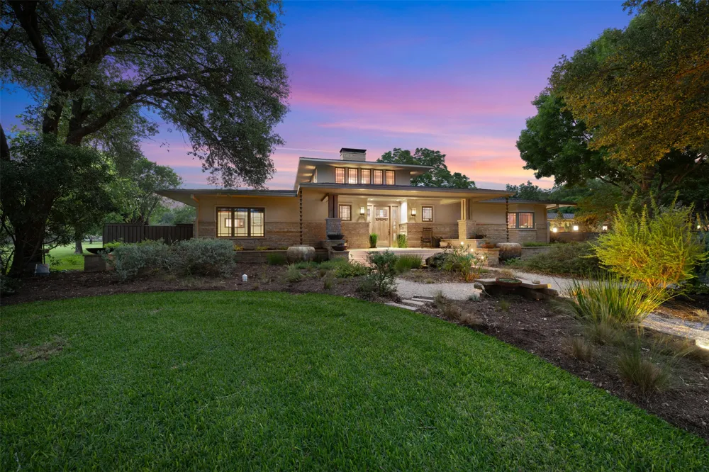 901 Brushy Bend Drive Round Rock, TX 78681