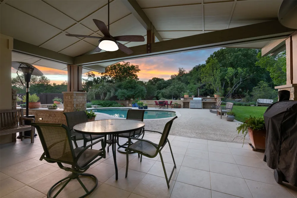 901 Brushy Bend Drive Round Rock, TX 78681