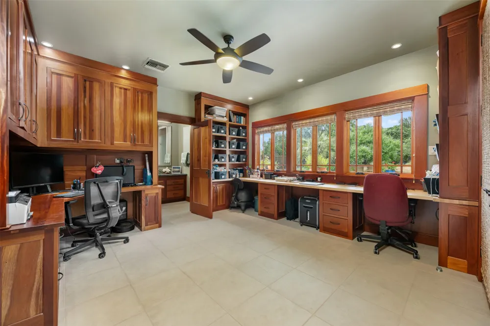 901 Brushy Bend Drive Round Rock, TX 78681