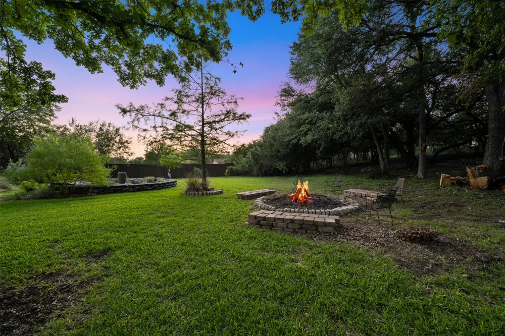 901 Brushy Bend Drive Round Rock, TX 78681