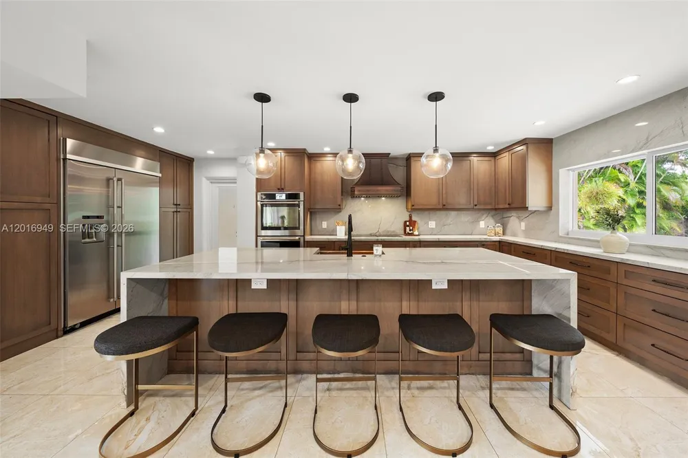 7650 SW 128th St Pinecrest, FL 33156