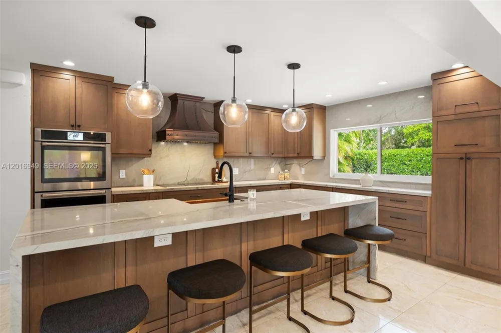 7650 SW 128th St Pinecrest, FL 33156