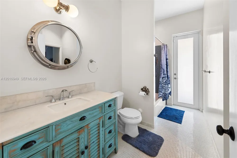 7650 SW 128th St Pinecrest, FL 33156