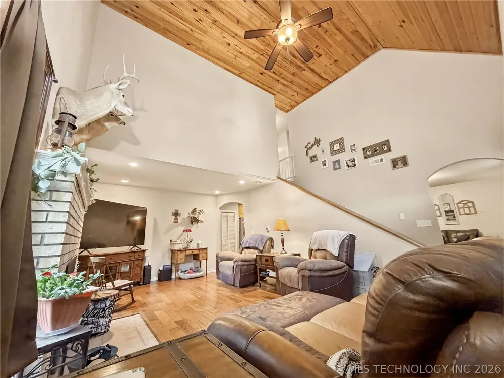 26650 S 520 Park Hill, OK 74451