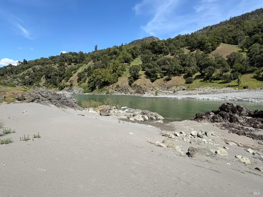 10150 Woodman Creek Road Laytonville, CA 95428