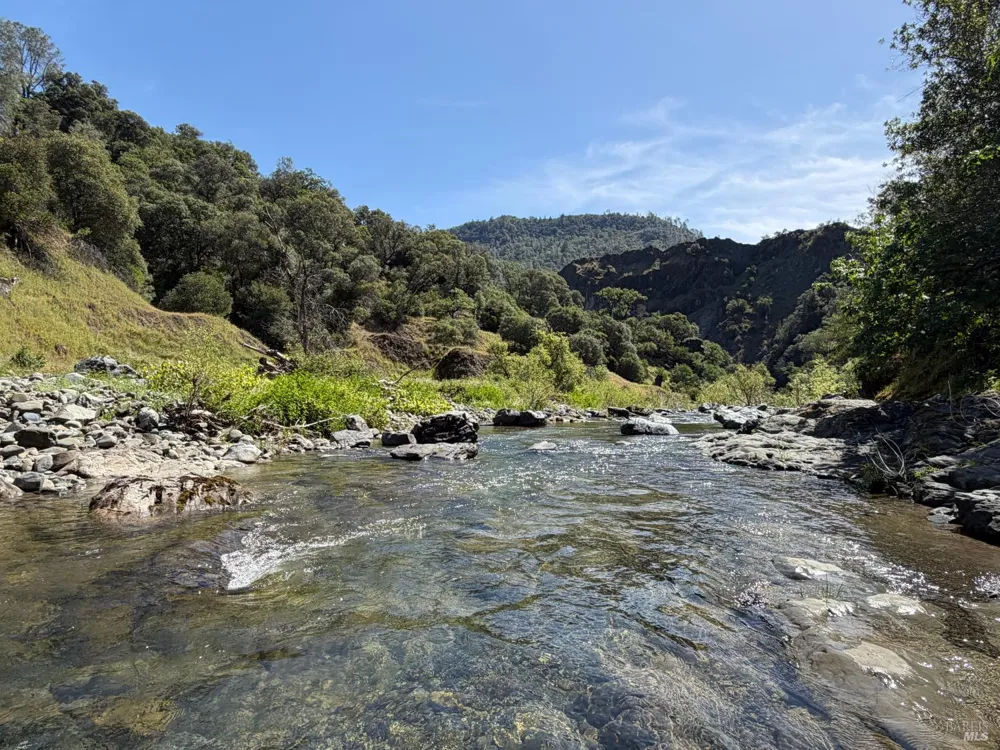 10150 Woodman Creek Road Laytonville, CA 95428