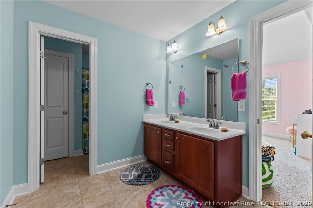 186 Valley Pines Circle Spring Lake, NC 28390