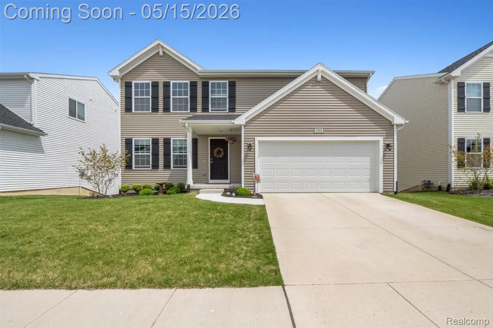 2888 Sycamore River Drive Handy Township, MI 48836