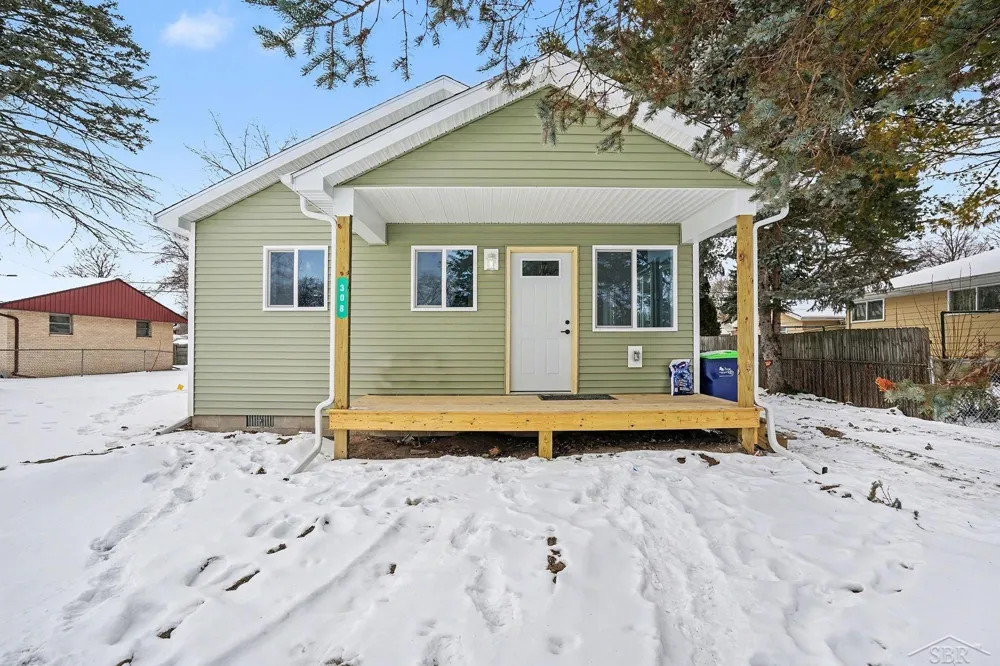 220 S Sherman Street Bay City City, MI 48708