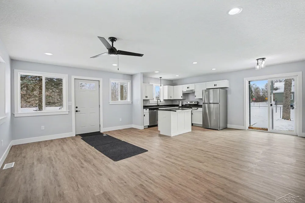 220 S Sherman Street Bay City City, MI 48708