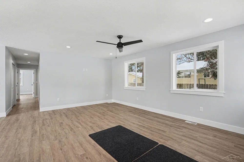 220 S Sherman Street Bay City City, MI 48708